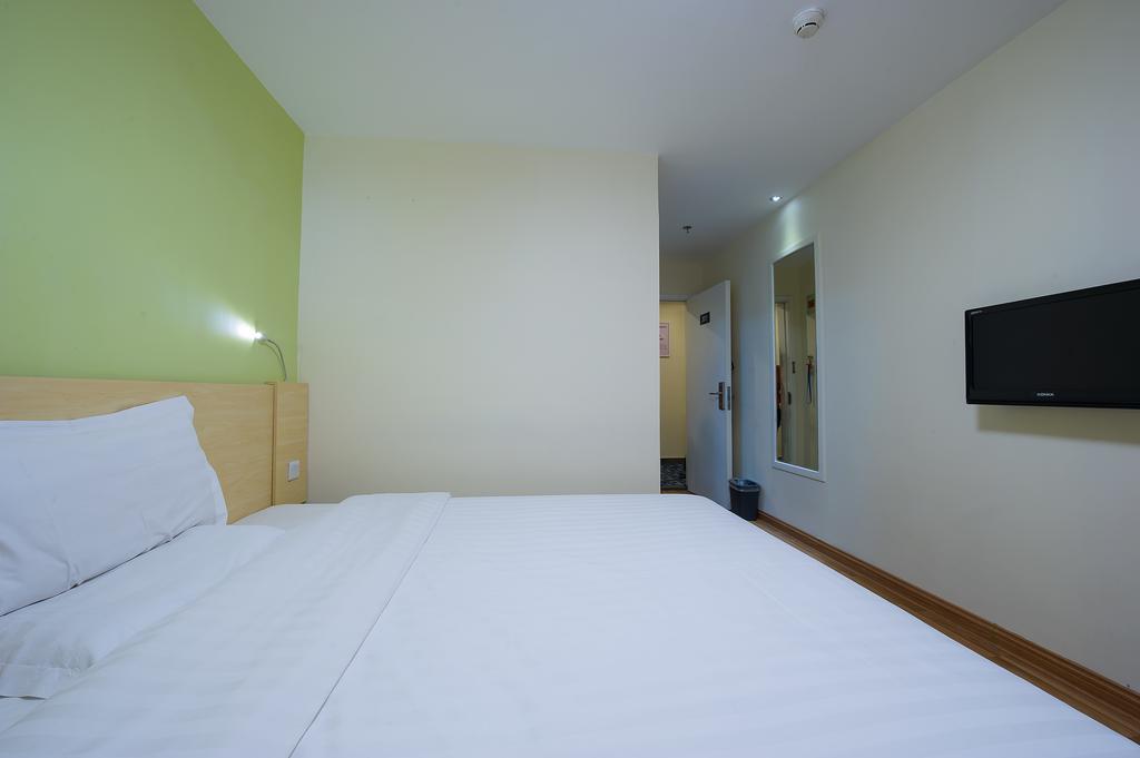 7Days Inn Luoyang Longmen Avenue Normal College Екстериор снимка