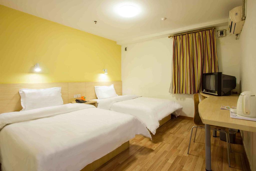 7Days Inn Luoyang Longmen Avenue Normal College Стая снимка